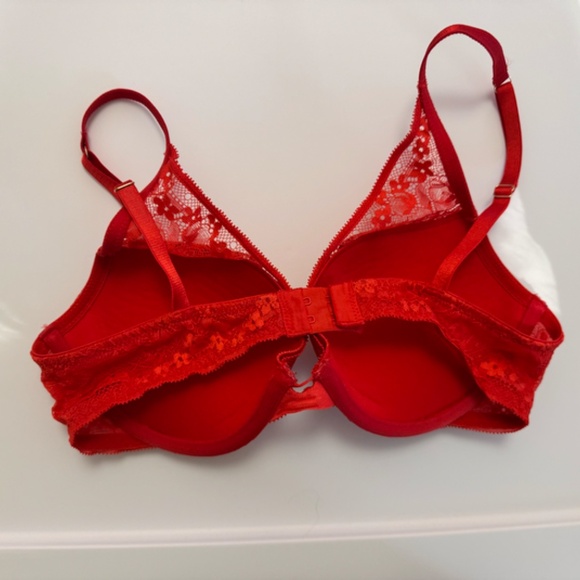 Red Lace Padded Push-Up Bra – Size 34B/C - Picture 3 of 3